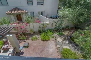 Photo #5: 6601656 Listing