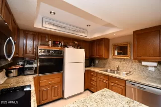 Photo #5: 6601734 Listing