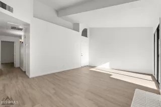 Photo #1: 6601871 Listing