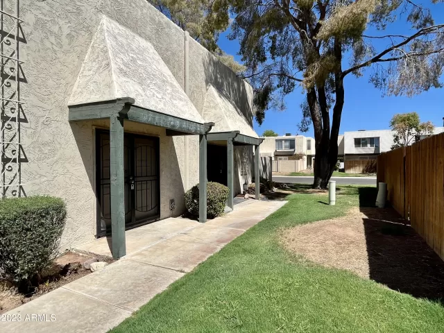 MLS: 6601916 Condo For Sale