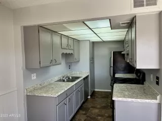 Photo #5: 6601916 Listing