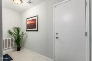 Photo #4: 6601929 Listing