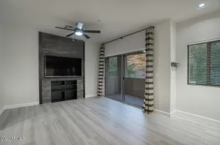 Photo #2: 6601939 Listing