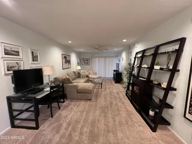 MLS: 6602111 Condo For Sale