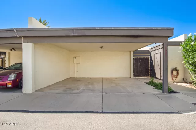 MLS: 6602159 Condo For Sale