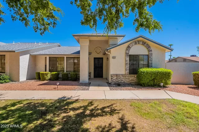 MLS: 6602285 Condo For Sale