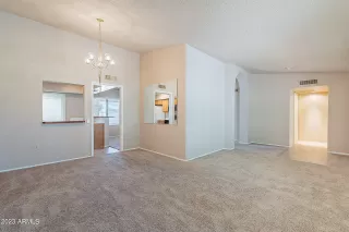 Photo #3: 6602285 Listing