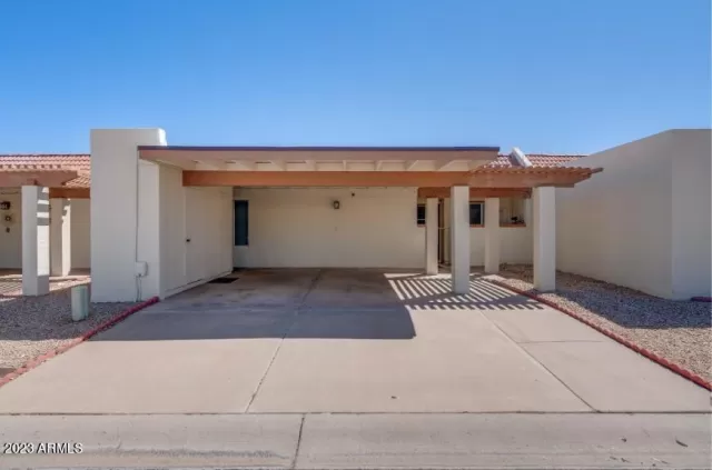 MLS: 6602290 Condo For Sale