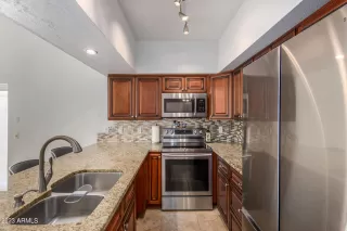 Photo #6: 6602390 Listing 