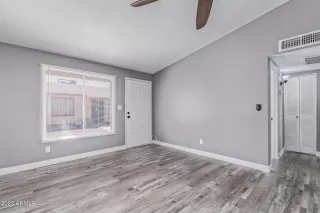 Photo #2: 6602440 Listing