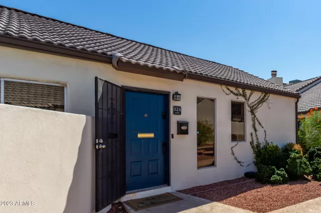 MLS: 6602563 Condo For Sale