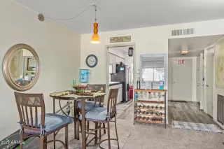 Photo #6: 6602633 Listing 