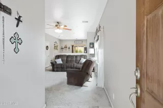 Photo #5: 6602694 Listing