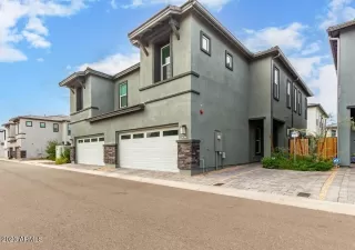 Photo #1: 6602719 Listing 