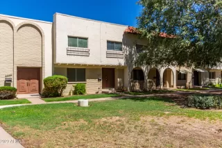 Photo #3: 6602817 Listing