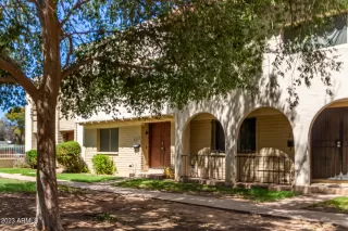 Photo #4: 6602817 Listing