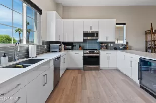 Photo #1: 6603065 Listing 