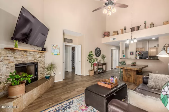 MLS: 6603116 Condo For Sale