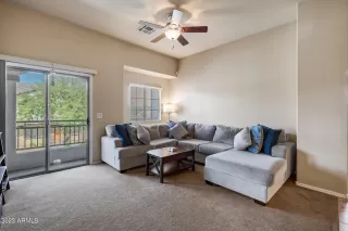 Photo #4: 6603136 Listing