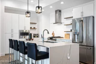 Photo #2: 6603145 Listing