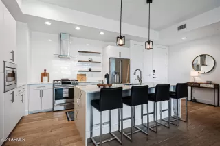 Photo #4: 6603145 Listing