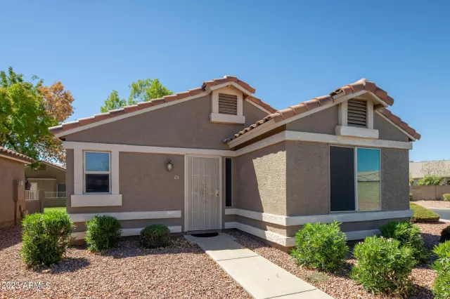 MLS: 6603179 Condo For Sale