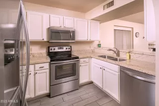 Photo #1: 6603179 Listing