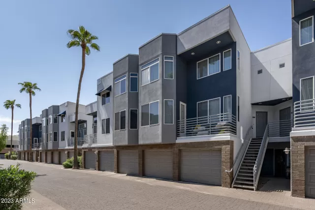 MLS: 6603224 Condo For Sale