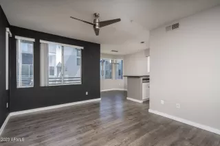 Photo #3: 6603224 Listing