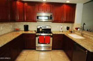 Photo #5: 6603452 Listing 