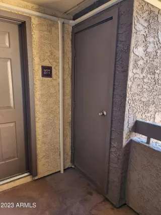 Photo #3: 6603585 Listing