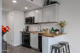 Photo #4: 6603982 Listing 