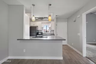 Photo #5: 6604230 Listing