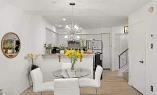 Photo #6: 6604434 Listing