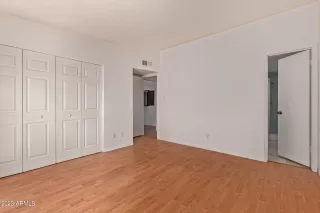 Photo #5: 6604593 Listing