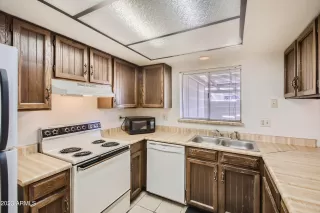 Photo #3: 6604855 Listing 