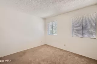 Photo #6: 6604855 Listing 