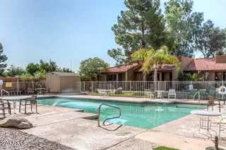 Photo #5: 6604876 Listing