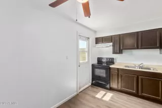 Photo #3: 6605099 Listing