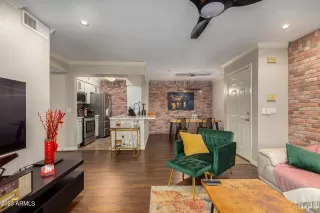 Photo #1: 6605113 Listing 