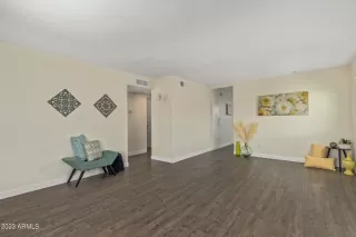 Photo #6: 6605135 Listing