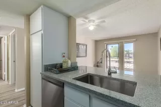 Photo #4: 6605195 Listing 