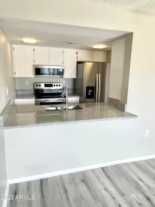 Photo #6: 6605195 Listing 