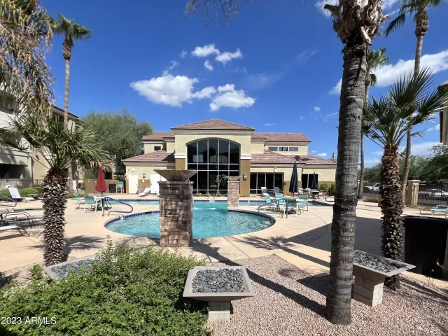 MLS: 6605203 Condo For Sale