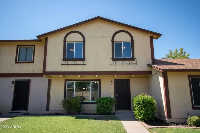 MLS: 6605376 Condo For Sale