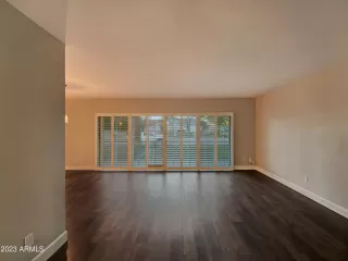 Photo #2: 6605397 Listing