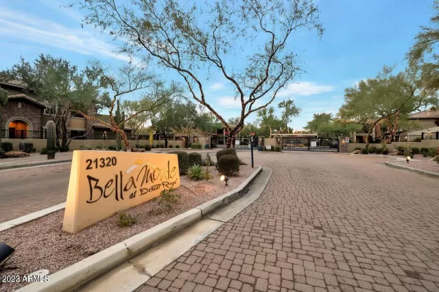 MLS: 6605418 Condo For Sale