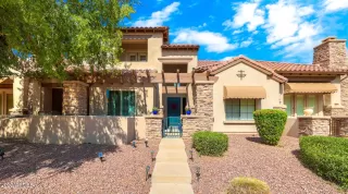 More Details about MLS # 6605429 : 804 W VILLAGE PARKWAY
