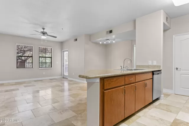 MLS: 6605639 Condo For Sale