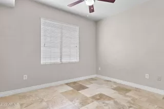 Photo #6: 6605639 Listing